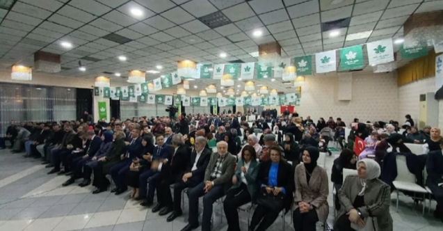 Konya'da 1500 kişi Gelecek Partisi'ne katıldı