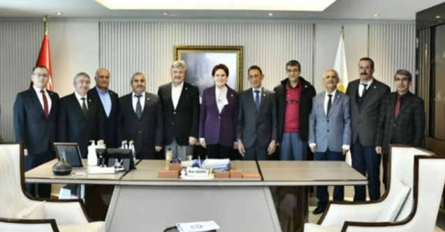 MHP'li eski il başkanı ve 4 meclis üyesi İyi Parti'ye katıldı