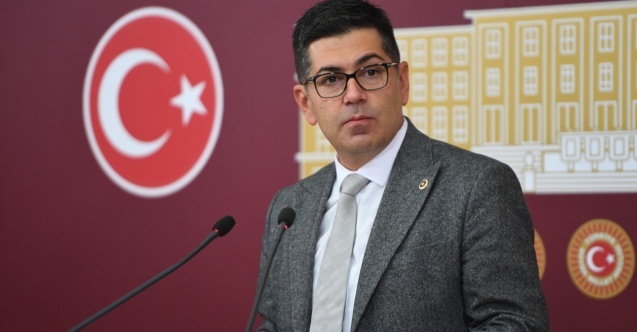 "AKP iktidarı kredi alan her öğrenciden ayda 1 çeyrek altın çalıyor!”