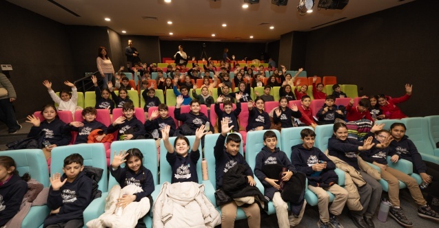 Mersin Büyükşehir, geleceğin sanatseverlerini yetiştiriyor