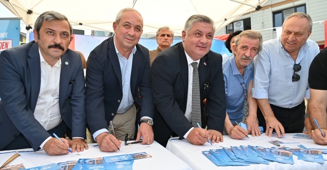 Yalova'da "Yarısı Bizden" kampanyası için ilk imzalar atıldı