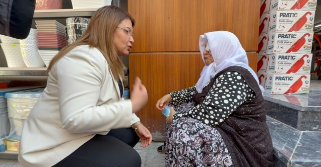 "Kadınlar askıda ekmek kuyruğunda, esnaf ek iş arayışında"