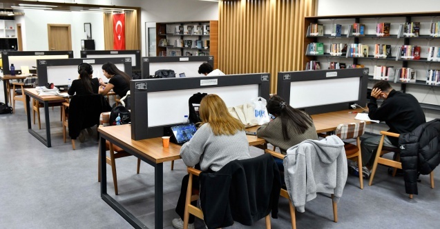 Ankara Büyükşehir'in öğrencilere desteği artarak devam ediyor