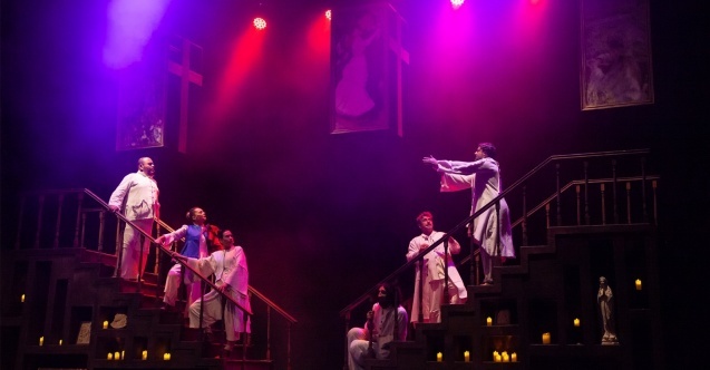 Bursa Şehir Tiyatrosu perdelerini öğretmenler için ücretsiz açıyor