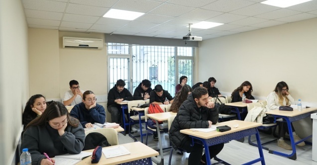 Konyaaltı Belediyesi etüt merkezinde eğitim tüm hızıyla sürüyor