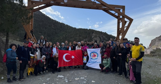 Denizli'de doğa yürüyüşleri devam ediyor
