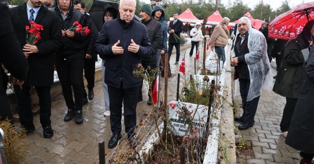 Mustafa Bozbey'den deprem bölgesine ziyaret